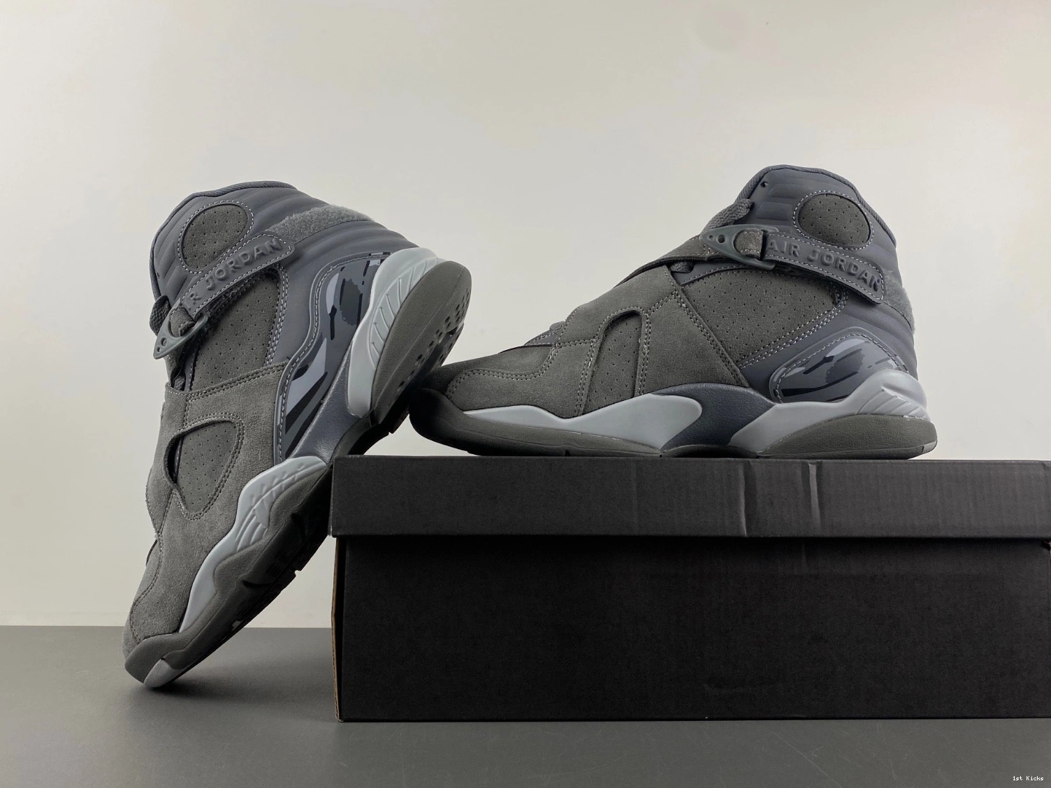 8 - Cool Men's Grey Jordan Retro 305381-014 1014